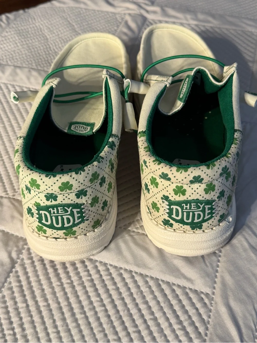 Hey Dude Mens Sz 11 White Canvas Sneakers with Green Shamrocks & Green Pull Tabs